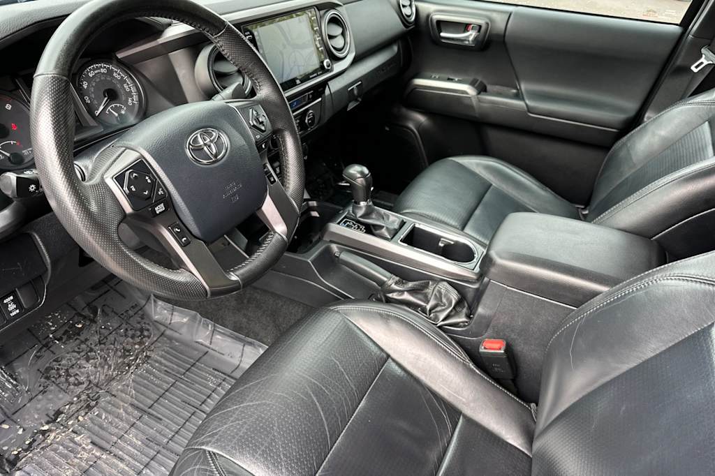 Thumbnail: 2020 Toyota Tacoma - 9