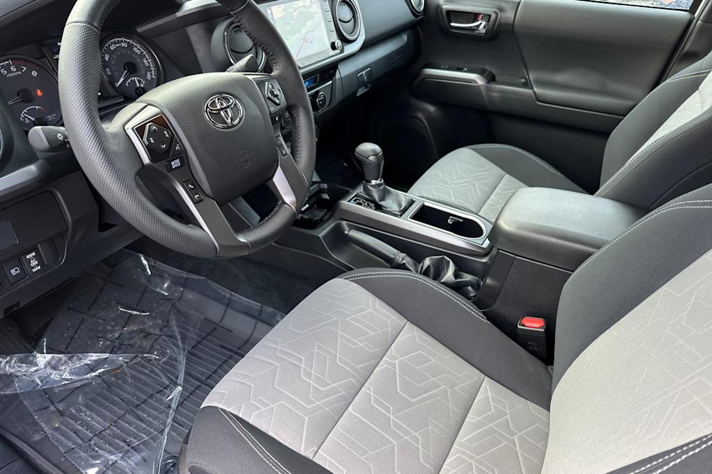 Thumbnail: 2023 Toyota Tacoma - 9