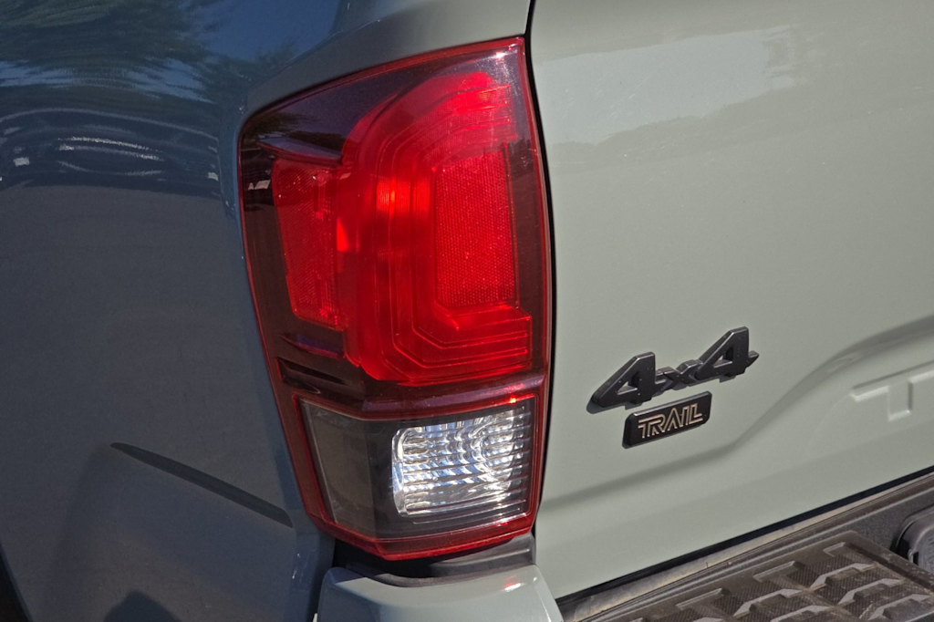 Thumbnail: 2022 Toyota Tacoma - 26