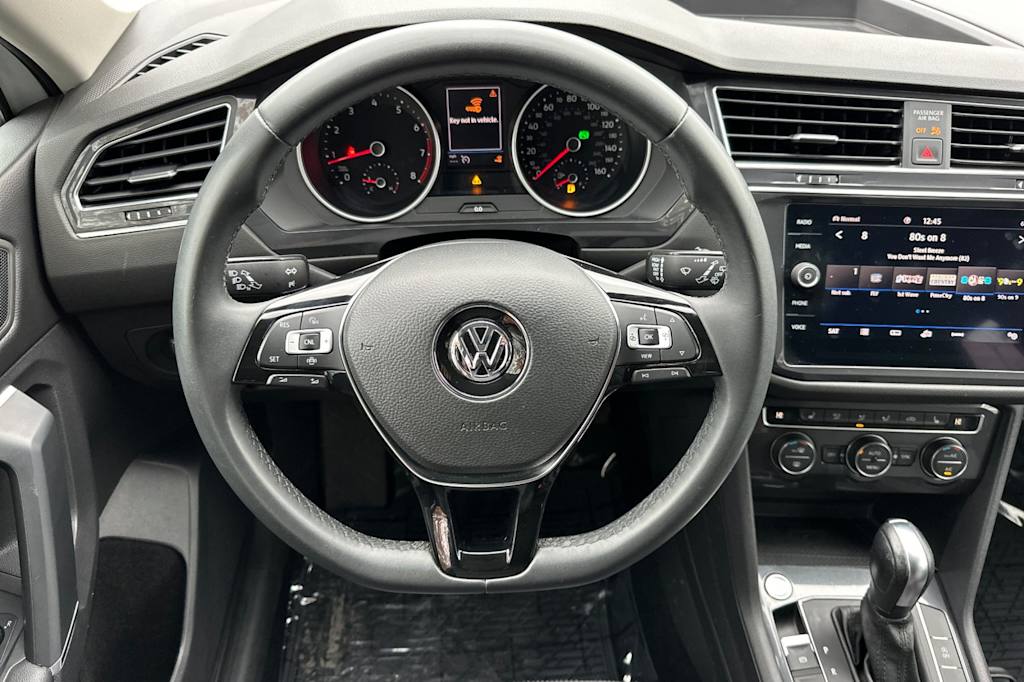Thumbnail: 2020 Volkswagen Tiguan - 10