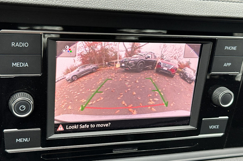 Thumbnail: 2024 Volkswagen Jetta - 22