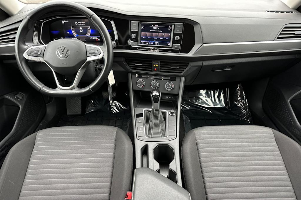 Thumbnail: 2024 Volkswagen Jetta - 2