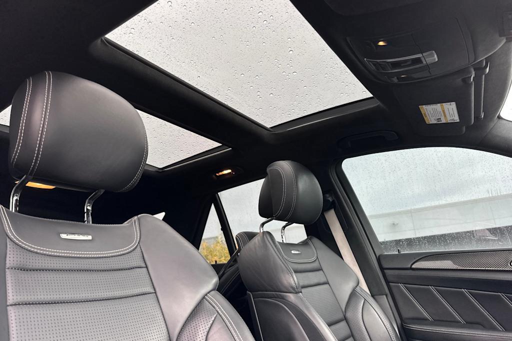 Thumbnail: 2019 Mercedes-Benz GLE - 22