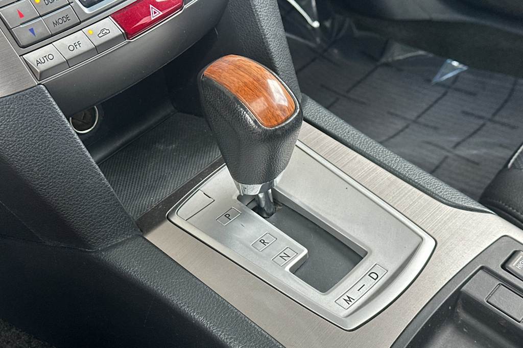 Thumbnail: 2013 Subaru Outback - 14