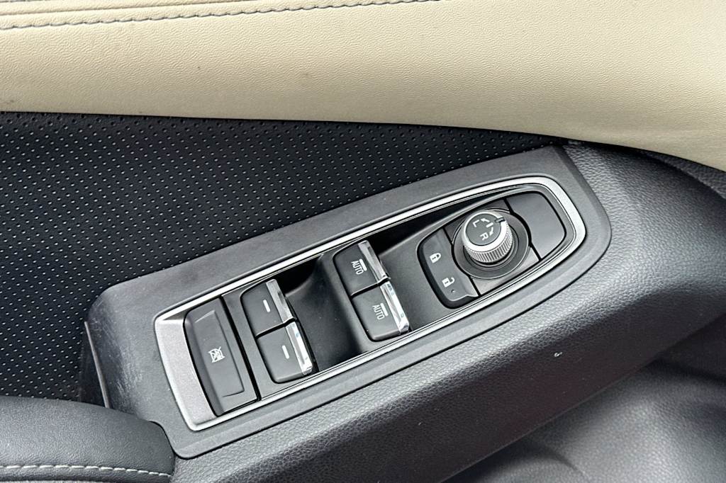 Thumbnail: 2022 Subaru Ascent - 22