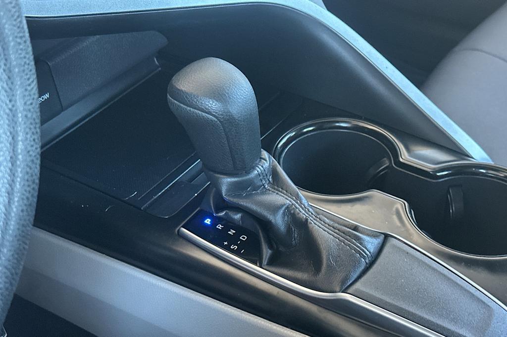 Thumbnail: 2018 Toyota Camry - 15