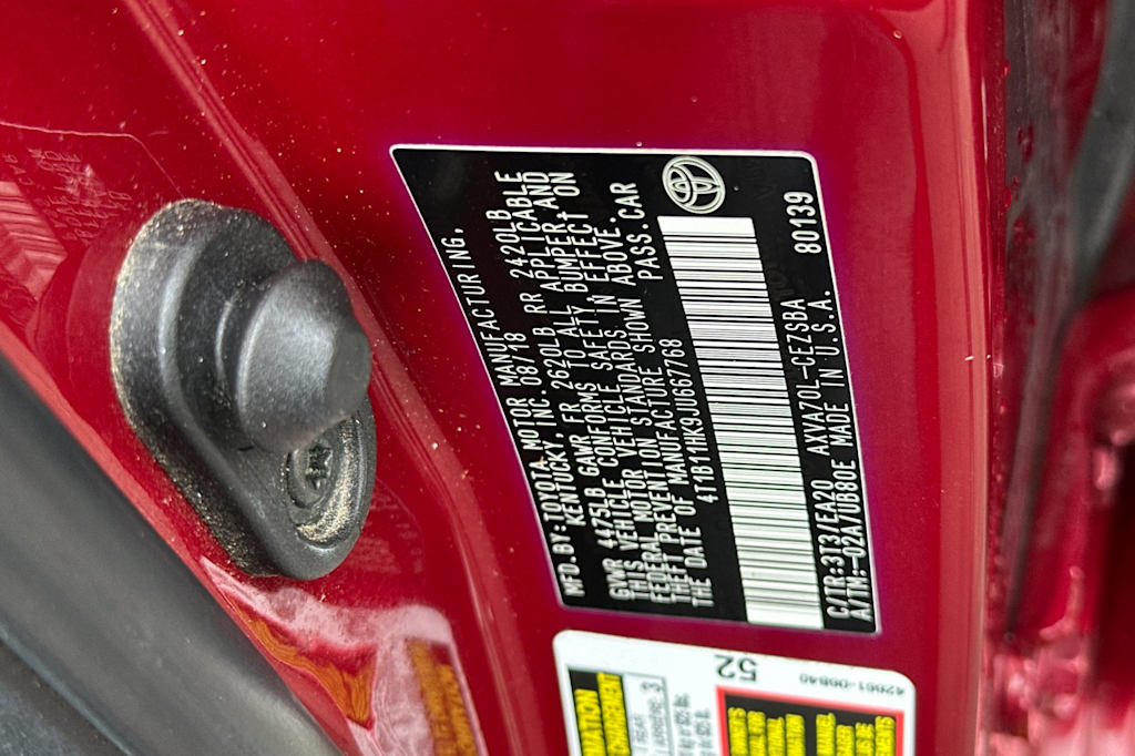 Thumbnail: 2018 Toyota Camry - 15