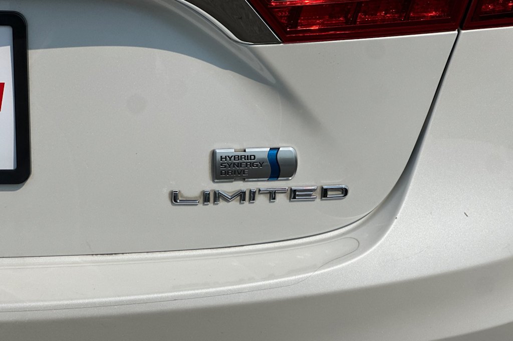 Thumbnail: 2016 Toyota Avalon - 7