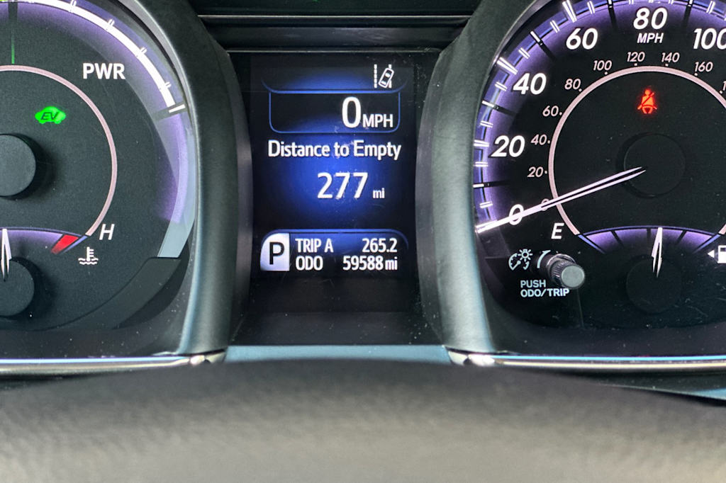 Thumbnail: 2016 Toyota Avalon - 28