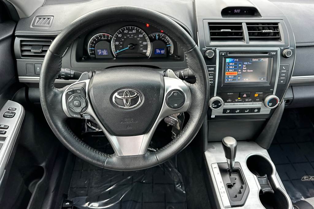 Thumbnail: 2012 Toyota Camry - 10