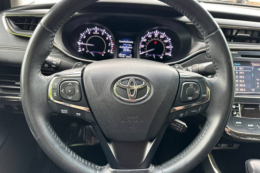 Thumbnail: 2017 Toyota Avalon - 26