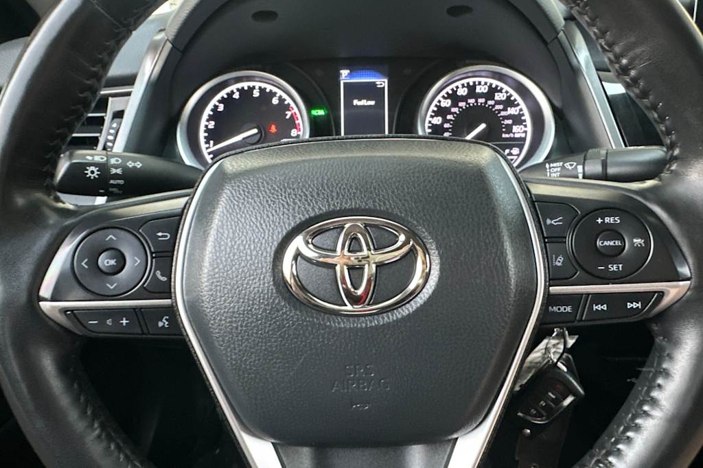 Thumbnail: 2022 Toyota Camry - 25