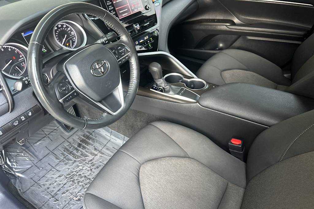 Thumbnail: 2022 Toyota Camry - 9