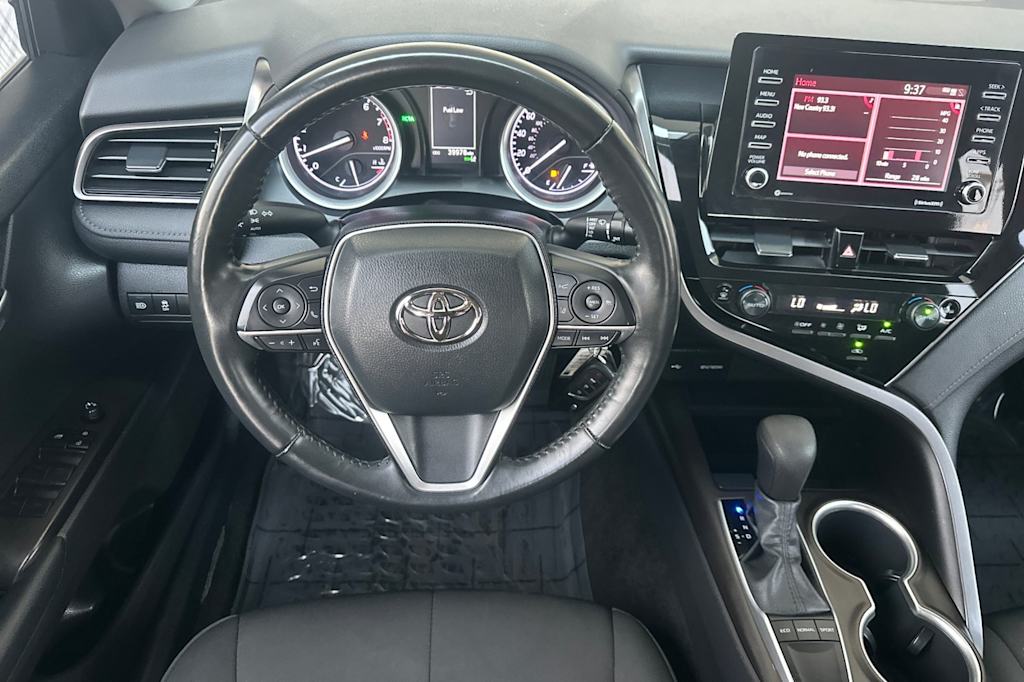 Thumbnail: 2022 Toyota Camry - 11