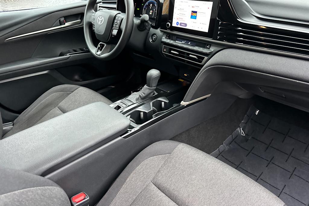 Thumbnail: 2025 Toyota Camry - 12