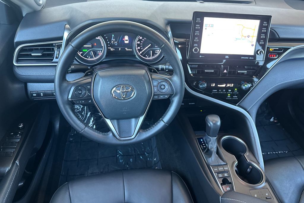 Thumbnail: 2022 Toyota Camry - 11