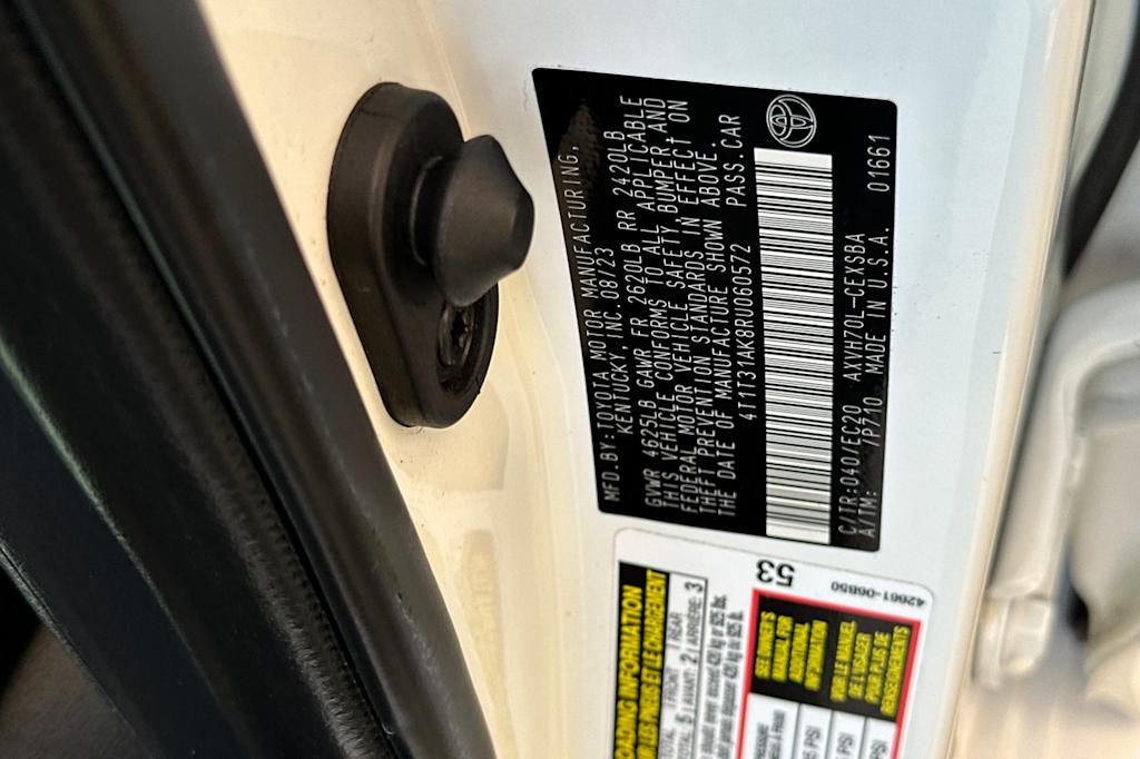 Thumbnail: 2024 Toyota Camry - 28