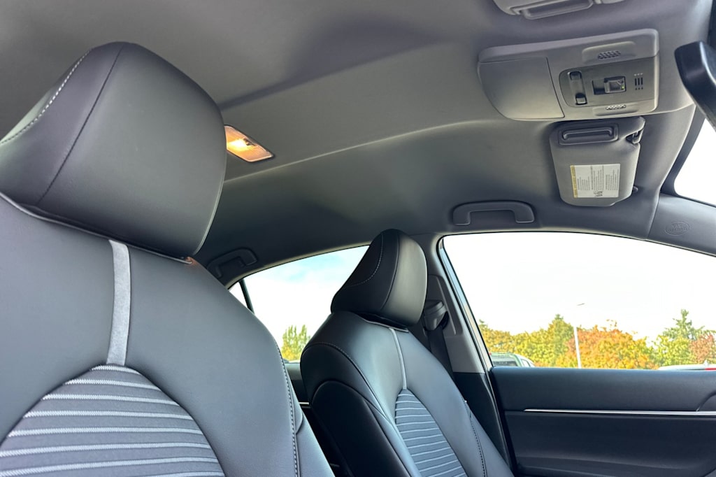 Thumbnail: 2024 Toyota Camry - 21