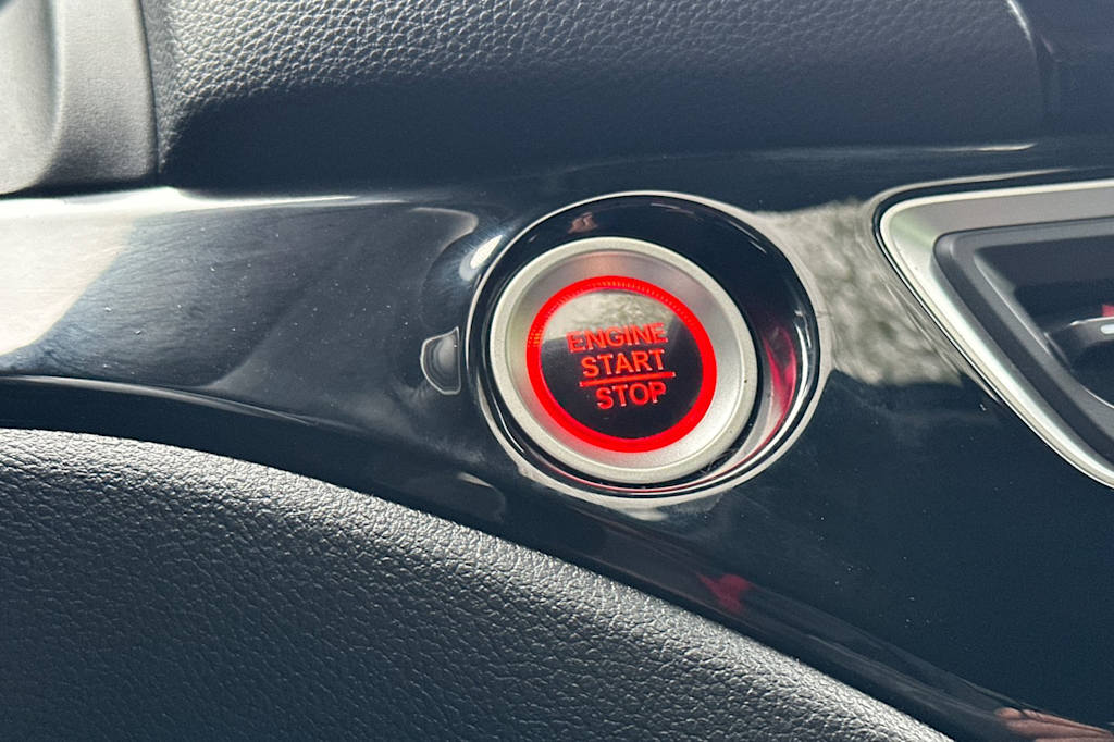 Thumbnail: 2016 Honda Pilot - 29