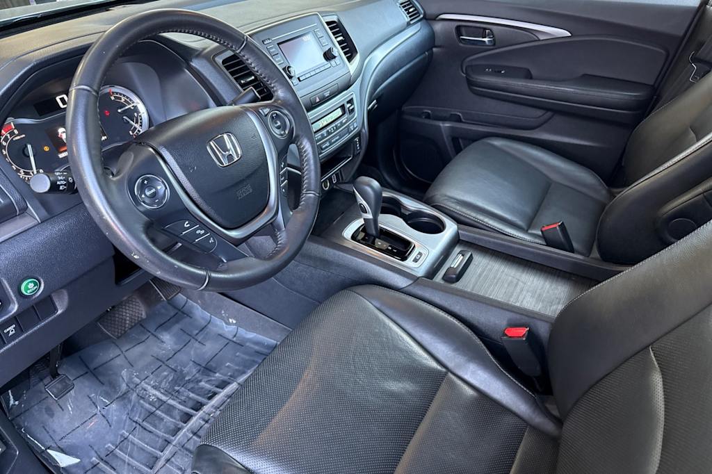 Thumbnail: 2019 Honda Ridgeline - 10