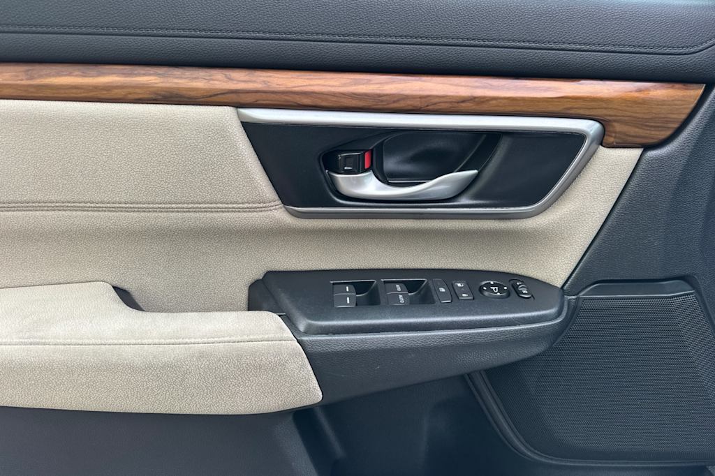 Thumbnail: 2019 Honda CR-V - 21