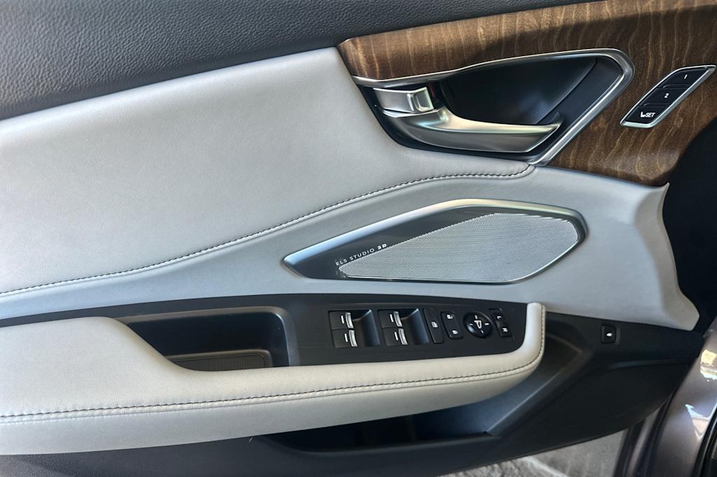 Thumbnail: 2020 Acura RDX - 21