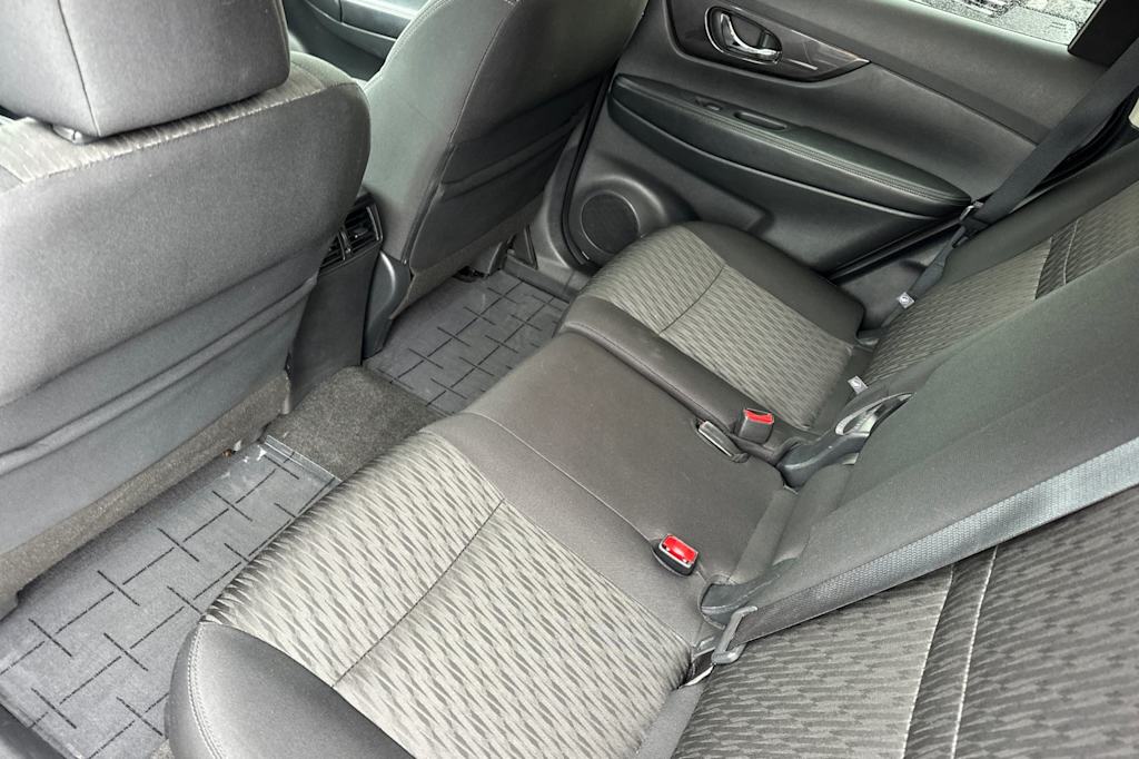 Thumbnail: 2020 Nissan Rogue - 11