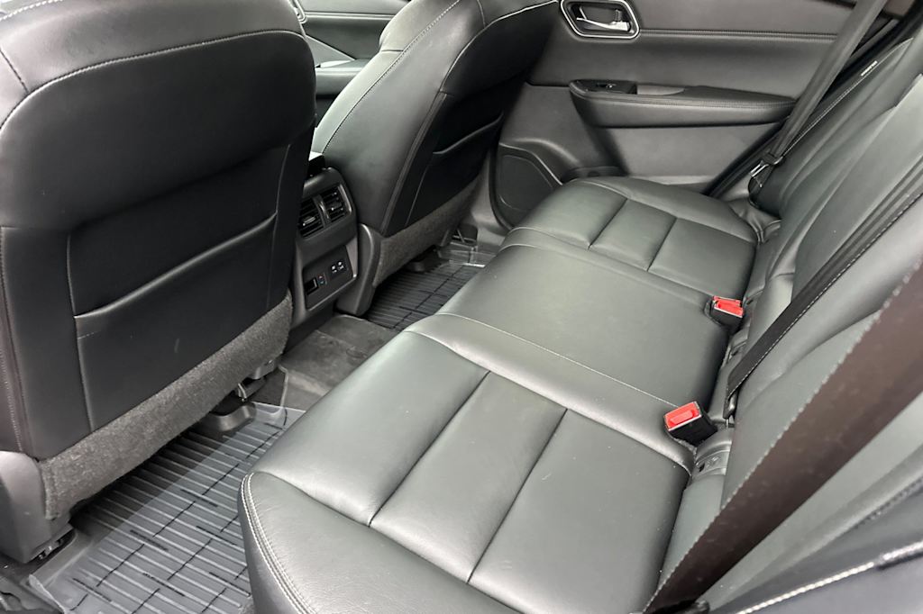 Thumbnail: 2021 Nissan Rogue - 10