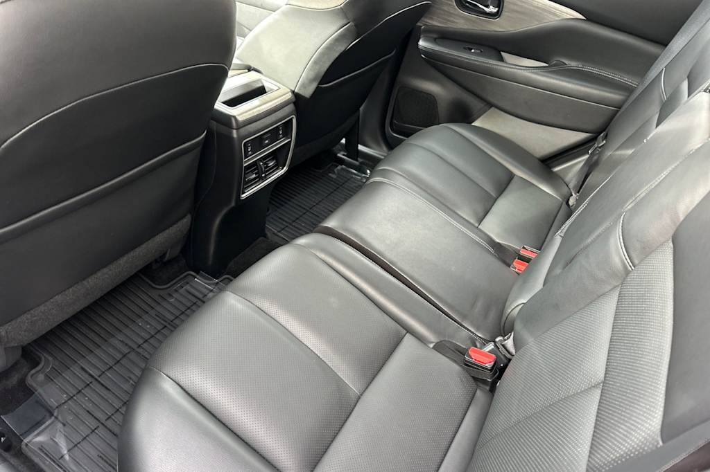 Thumbnail: 2018 Nissan Murano - 10