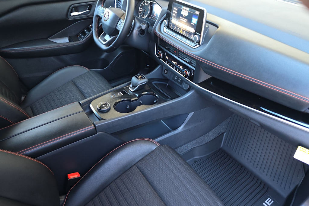 Thumbnail: 2026 Nissan Rogue - 12