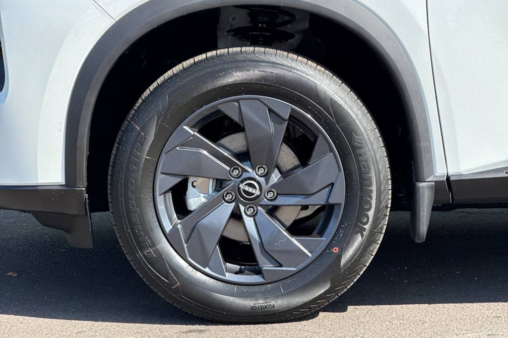 Thumbnail: 2026 Nissan Rogue - 8