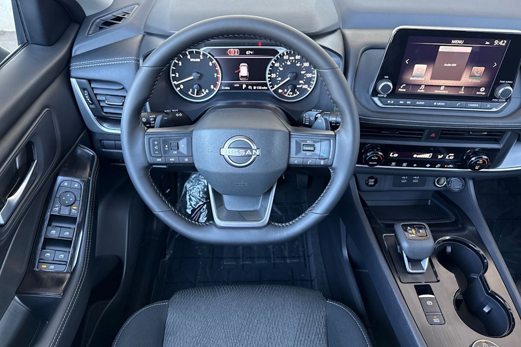 Thumbnail: 2026 Nissan Rogue - 9