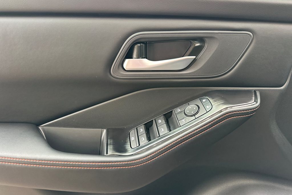 Thumbnail: 2026 Nissan Rogue - 22