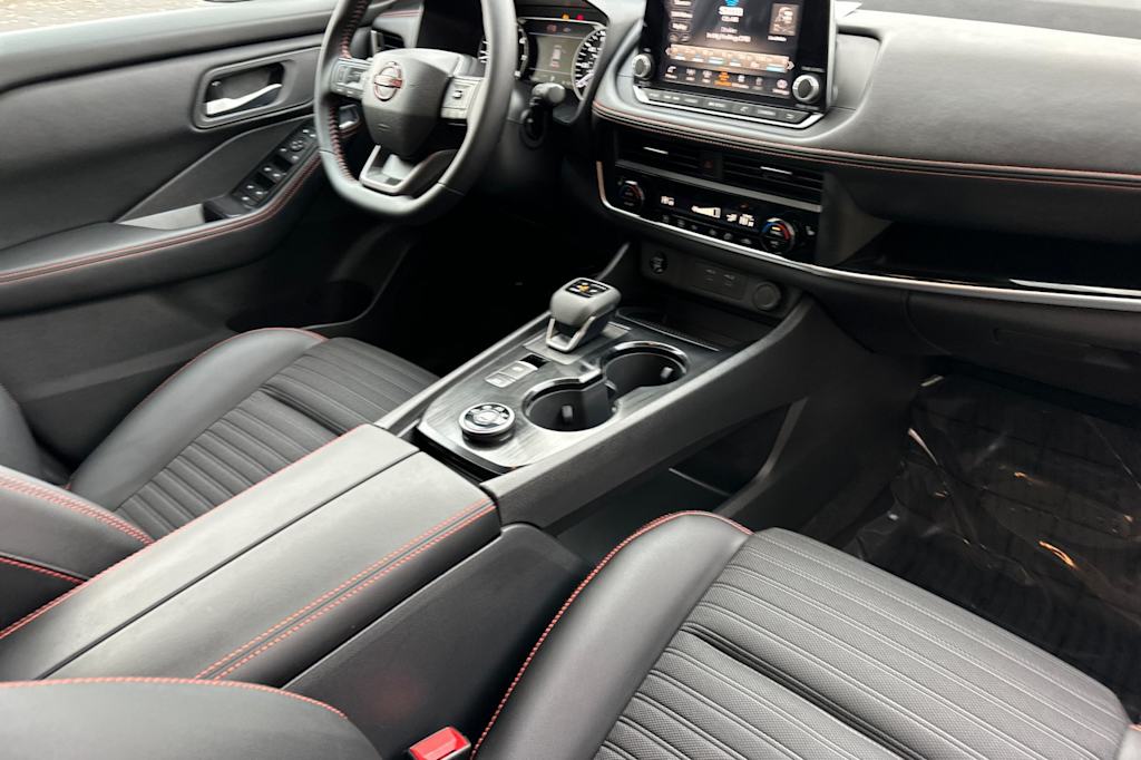 Thumbnail: 2026 Nissan Rogue - 14