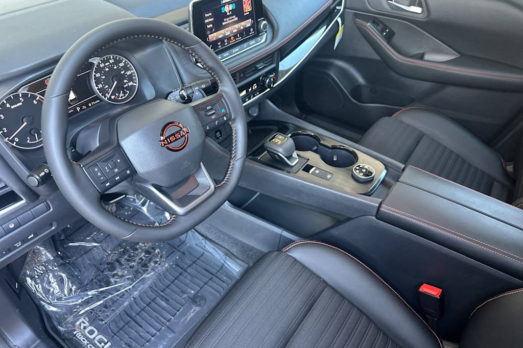 Thumbnail: 2026 Nissan Rogue - 8