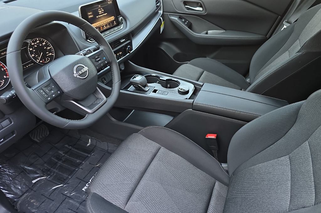 Thumbnail: 2025 Nissan Rogue - 9