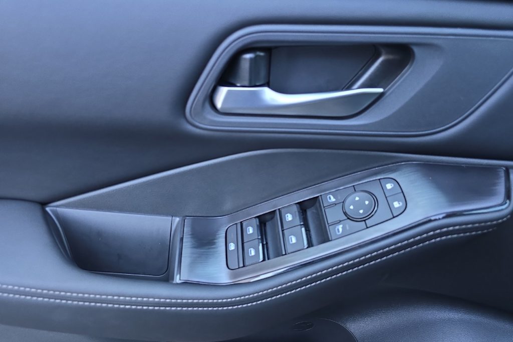 Thumbnail: 2025 Nissan Rogue - 21