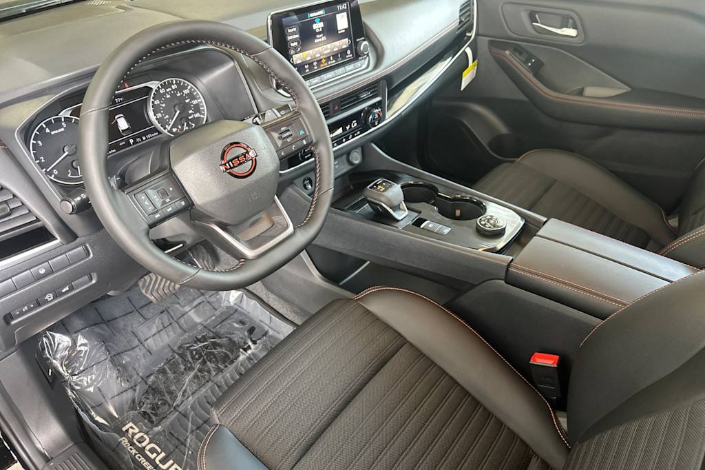 Thumbnail: 2026 Nissan Rogue - 9