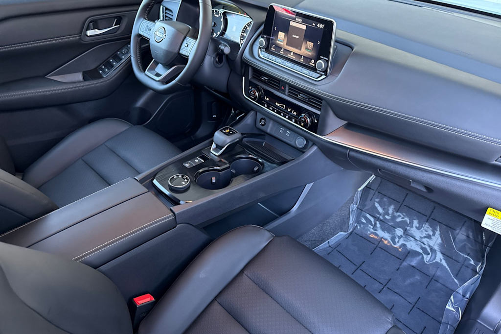 Thumbnail: 2026 Nissan Rogue - 12
