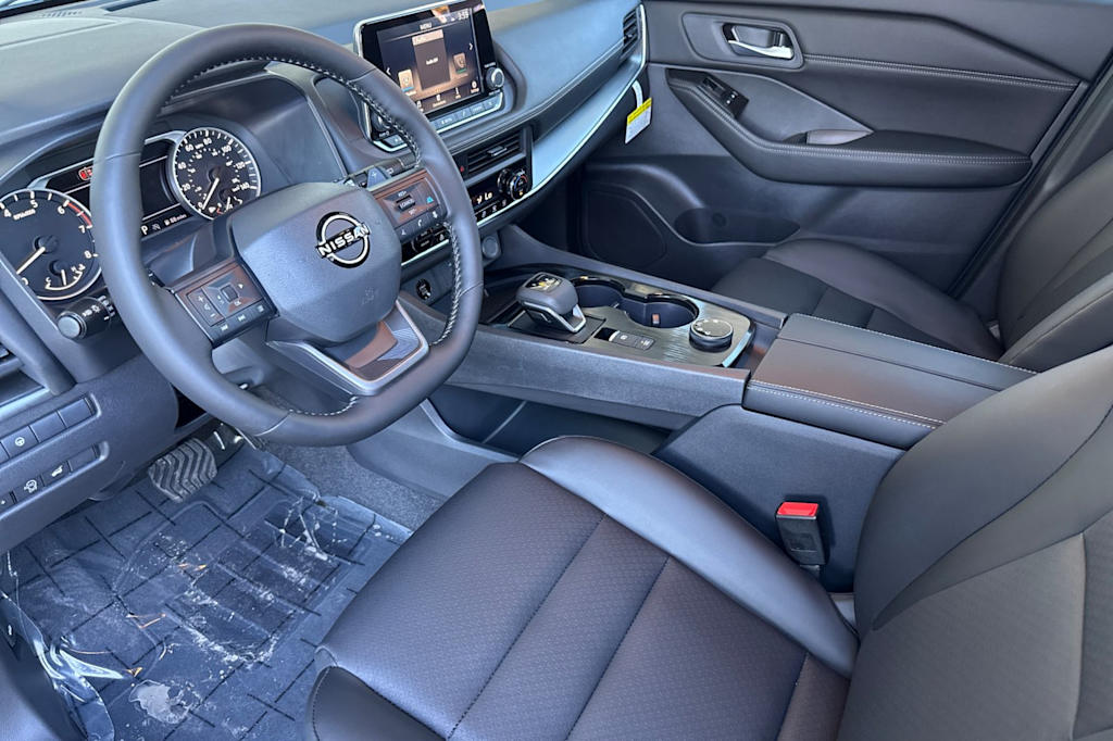 Thumbnail: 2026 Nissan Rogue - 10