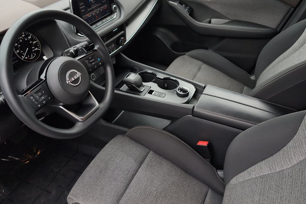 Thumbnail: 2023 Nissan Rogue - 9