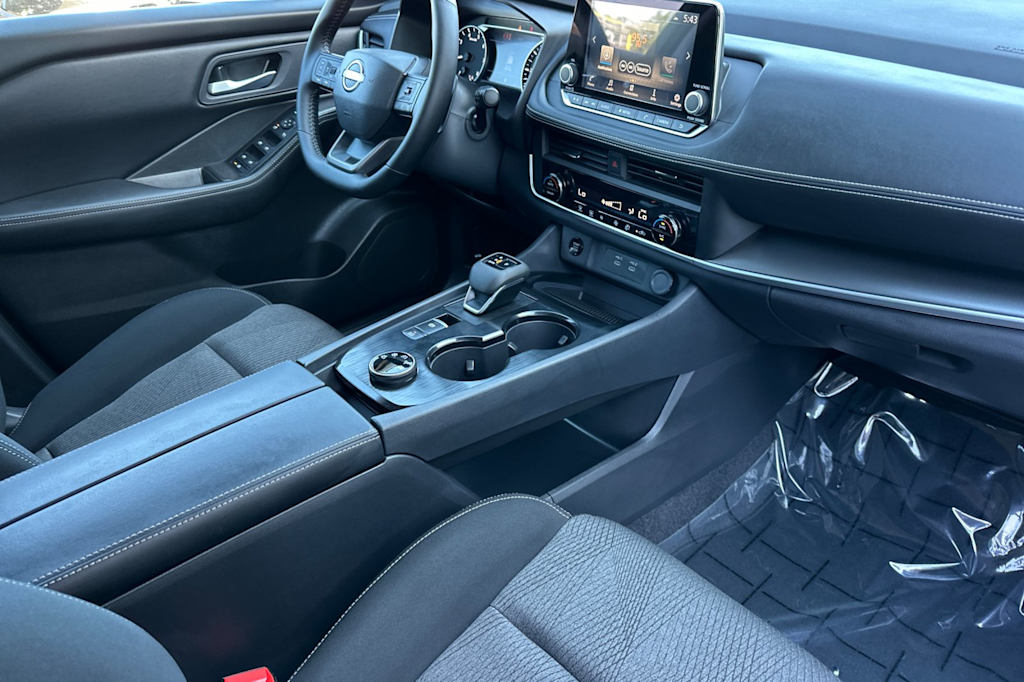 Thumbnail: 2026 Nissan Rogue - 13