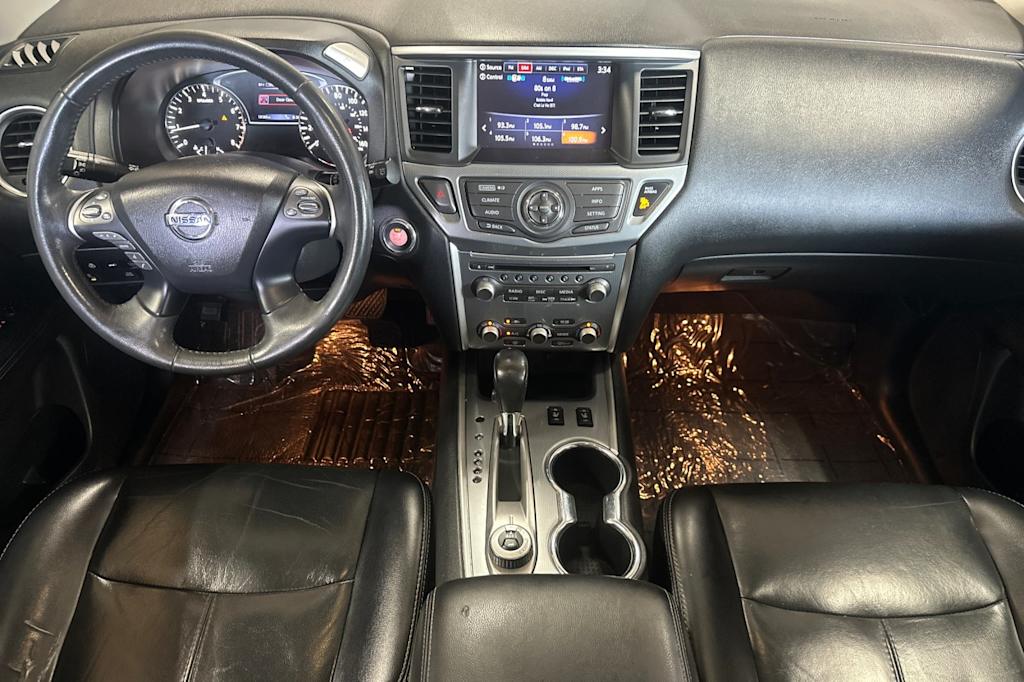 Thumbnail: 2017 Nissan Pathfinder - 2
