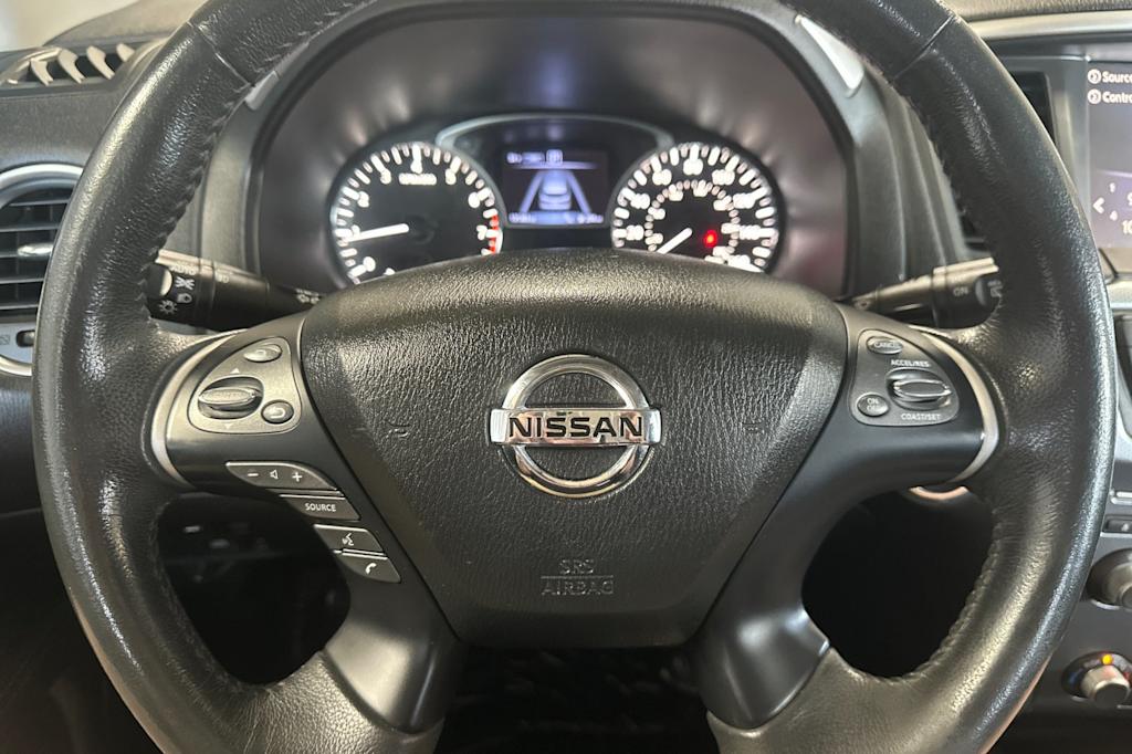 Thumbnail: 2017 Nissan Pathfinder - 28