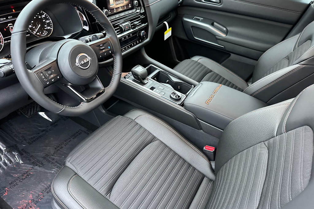 Thumbnail: 2025 Nissan Pathfinder - 9