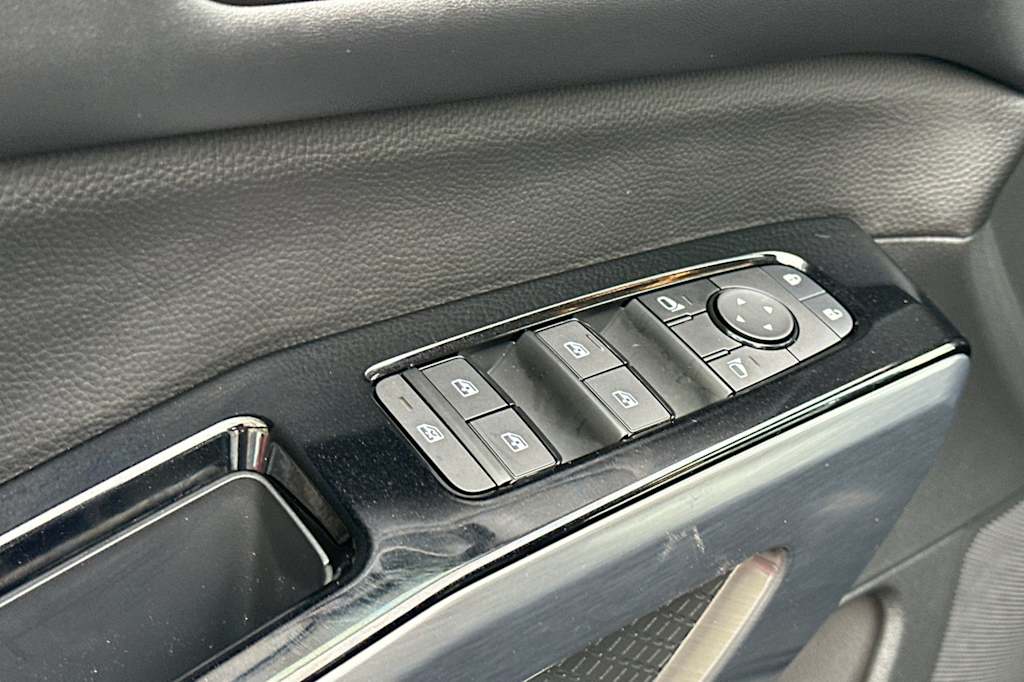 Thumbnail: 2026 Nissan Pathfinder - 21