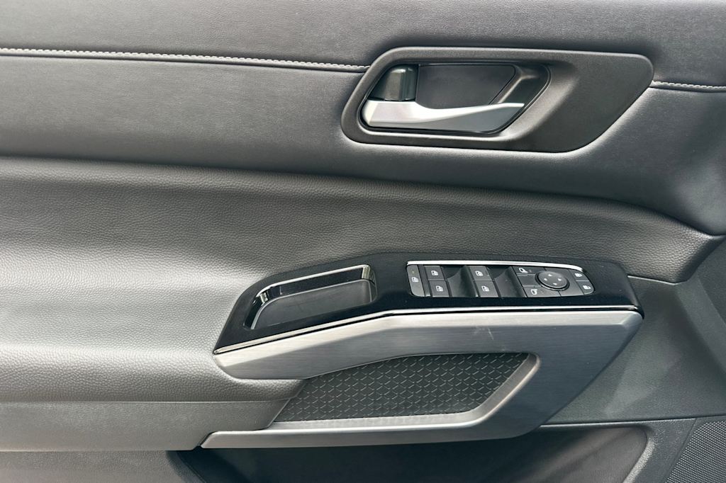 Thumbnail: 2026 Nissan Pathfinder - 20