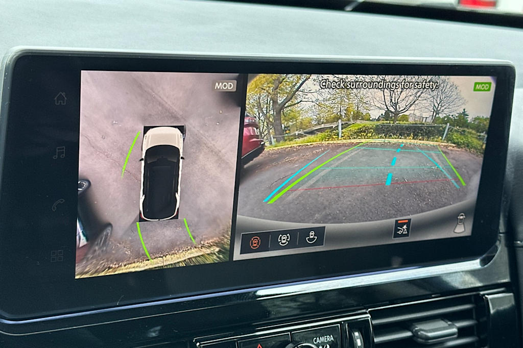 Thumbnail: 2026 Nissan Pathfinder - 24