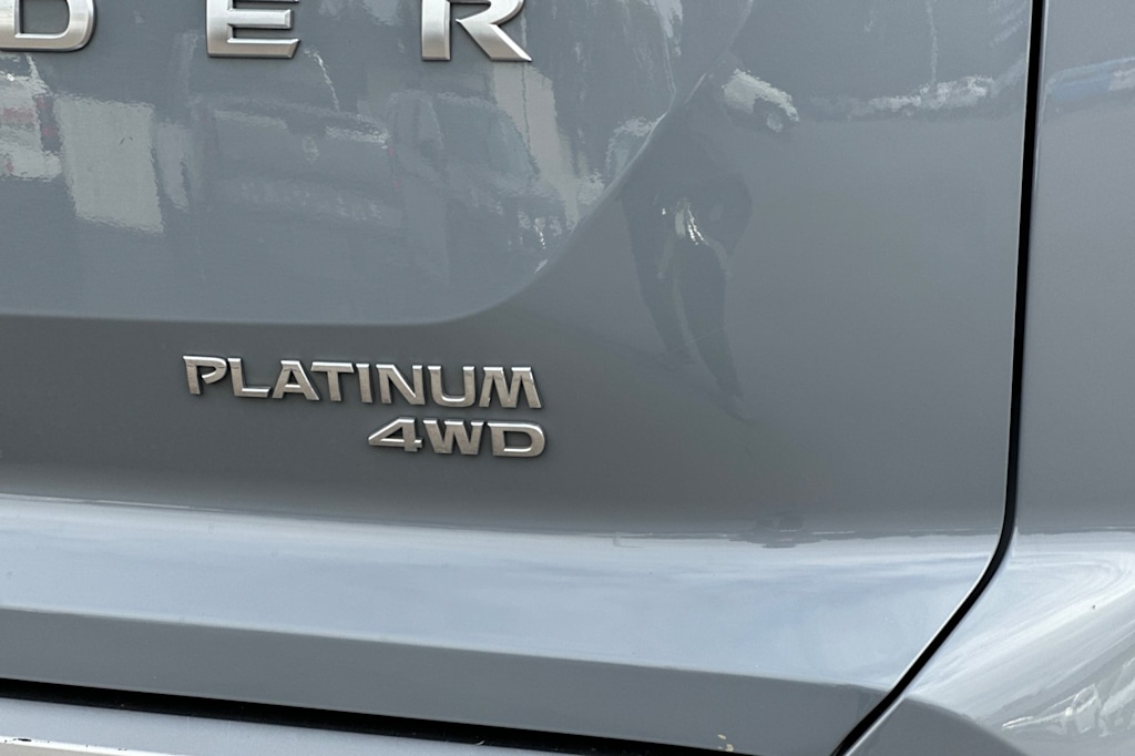 Thumbnail: 2023 Nissan Pathfinder - 7