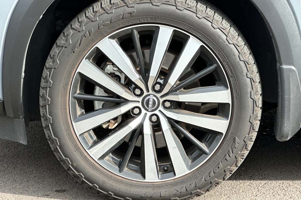 Thumbnail: 2023 Nissan Pathfinder - 8